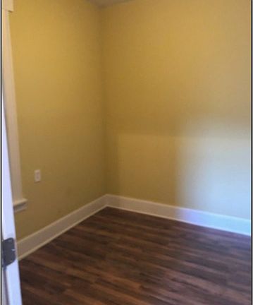 5th image of 5527 S Hermitage Ave #1
