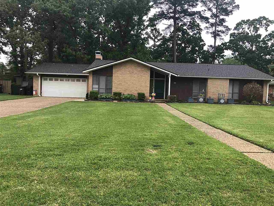 1st image of 2310 Kentucky Dr