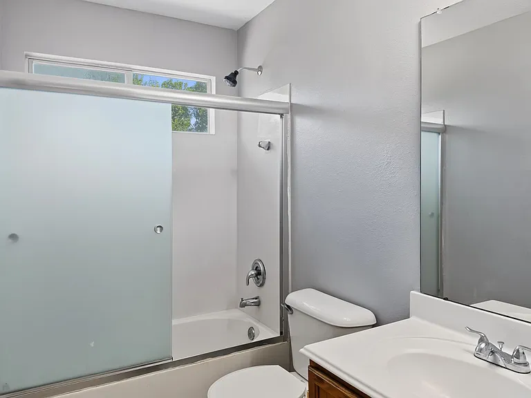 19323 Cypress Peak Ln — Photo 15