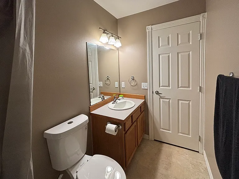 344 B St — Photo 10