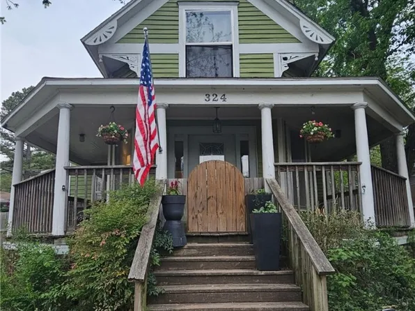 324 S Cherry St, Harrison, AR 72601