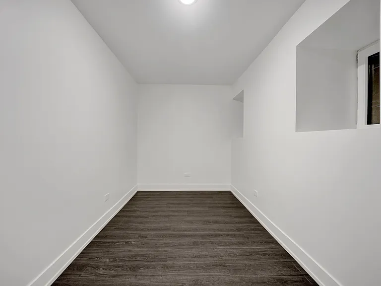 1814 S Throop St #1F — Photo 18