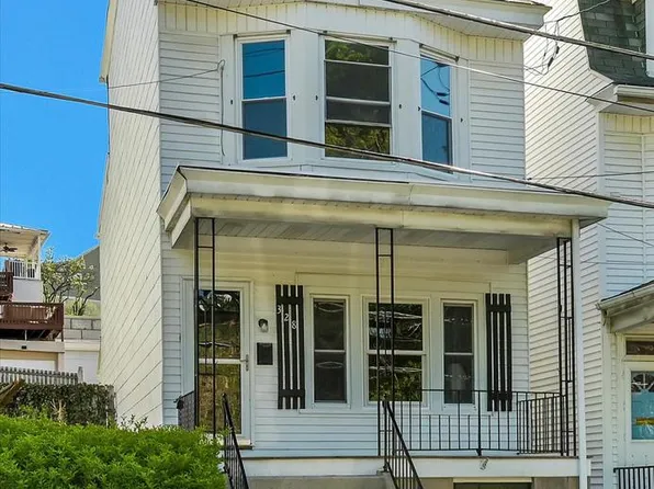 328 S Jackson St, Pottsville, PA 17901