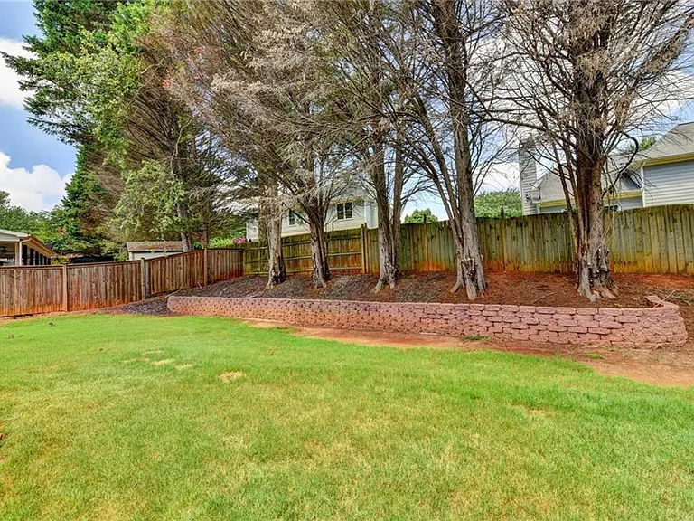 2835 Crestmont Ct — Photo 66
