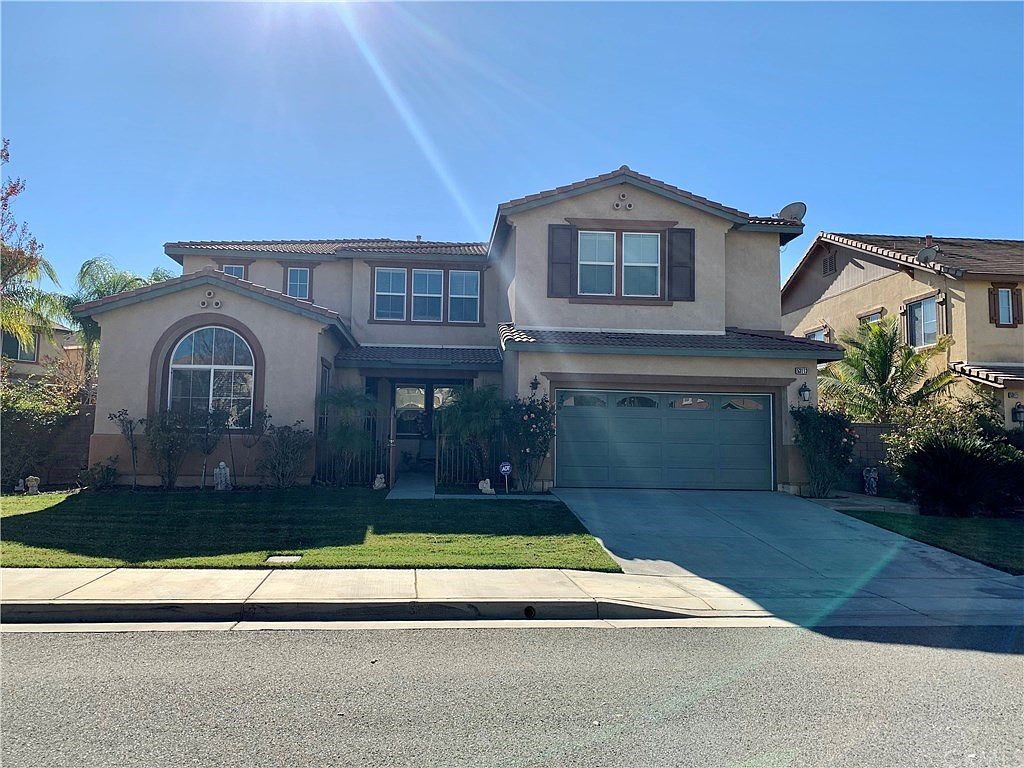 53113 Tropical St, Lake Elsinore, CA 92532 Zillow