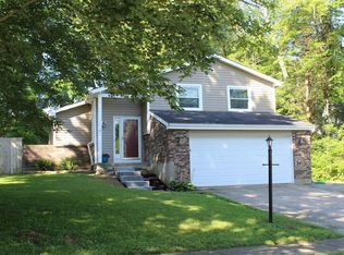 3800 Grey Birch Ln, Amelia, OH 45102