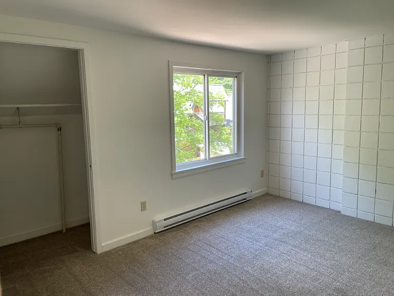 237 Maple St #3 — Photo 8