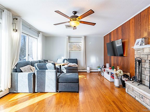 4th image of 77 Colburn Drive