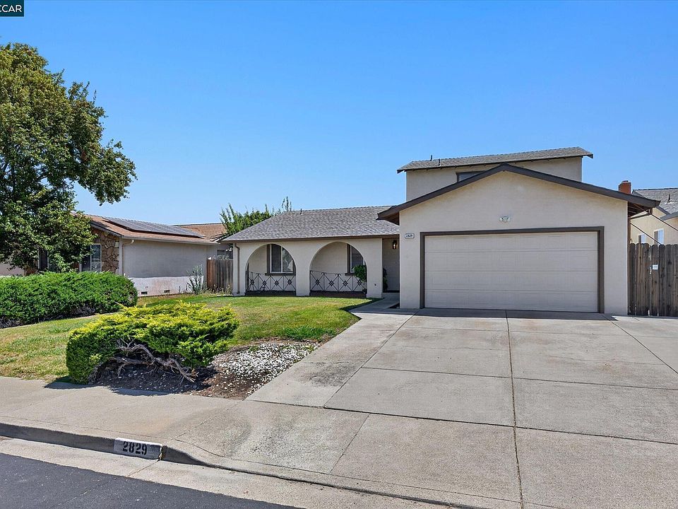 1st image of 2829 Carmona Way