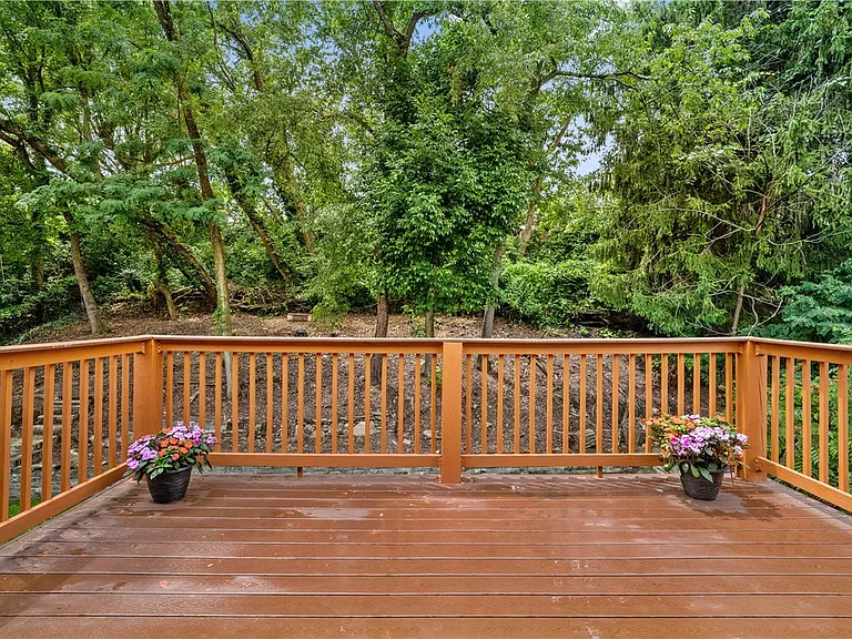 421 Clair Dr — Photo 26