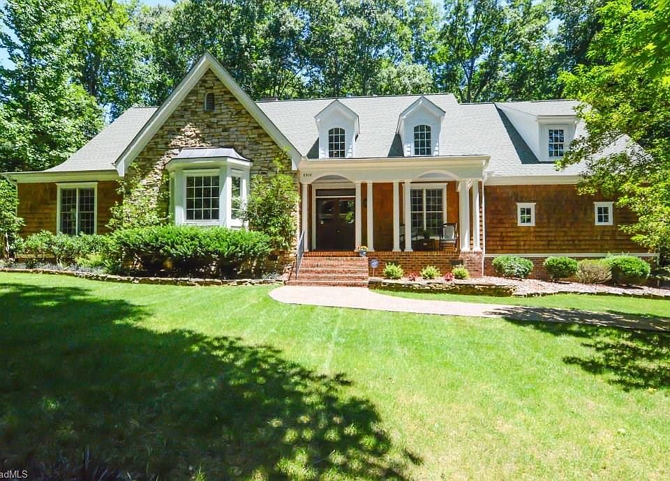 2nd image of 8306 Linville Oaks Dr