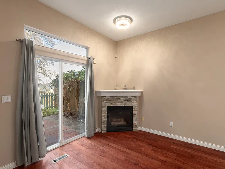 7465 Mulberry Pl #18 — Photo 34