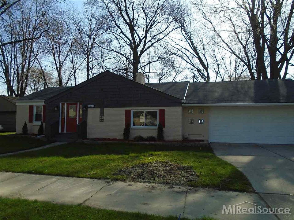 1st image of 28014 Ursuline St