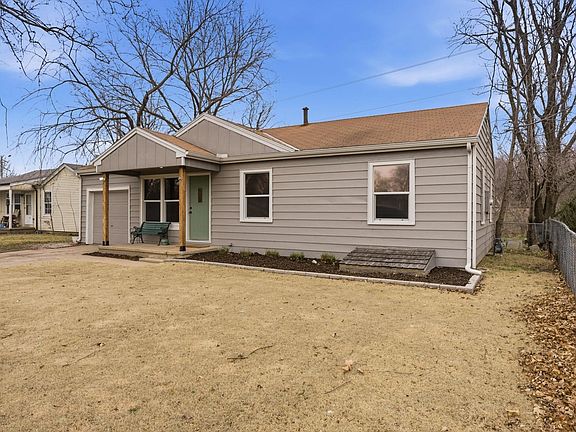 3rd image of 460 Turkle Ave