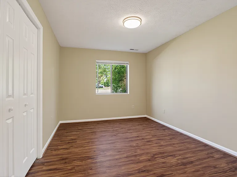 4008 Governors Sq #1 — Photo 14