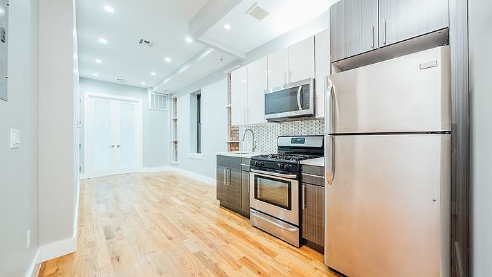 1st image of 884 Flushing Ave #2RR