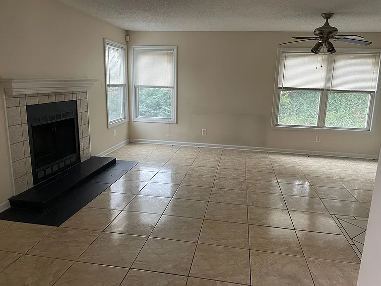 310 Forrest Ave — Photo 6