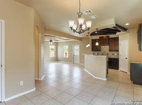 4th image of 10206 Hunters Pond