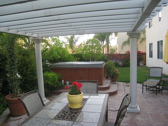 Pergola/jacuzzi