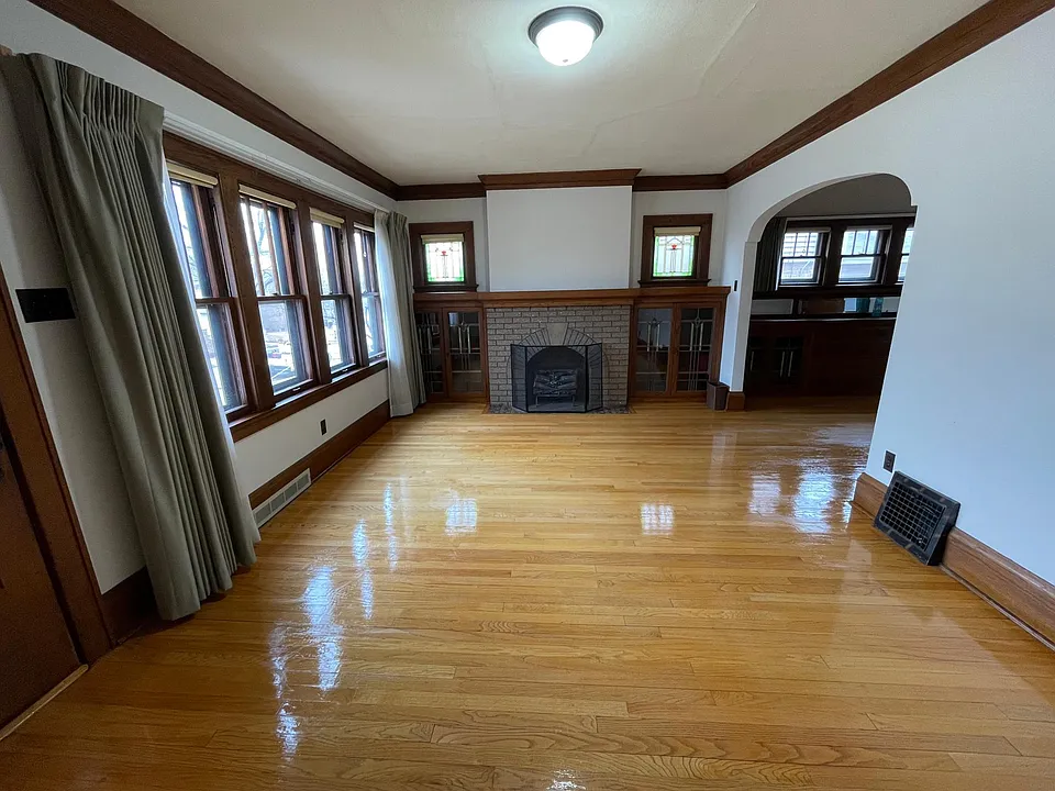 Original hardwood floors, stained glass and woodwork throughout.