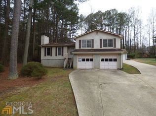 131 Lynford Ln, Woodstock, GA 30189