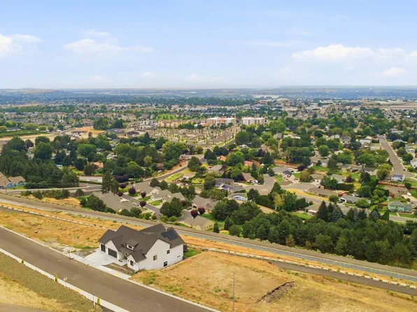 7298 W 20th Ave, Kennewick, WA 99338