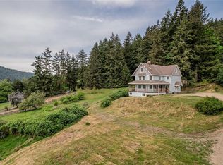 1832 Fulford Ganges Rd, Saltspring Island, BC V8K 2A5