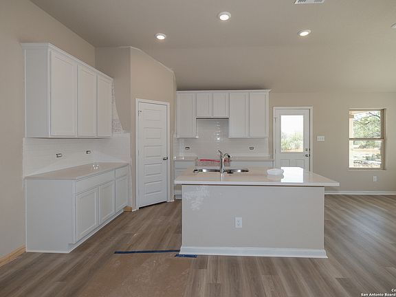 3rd image of 12314 Flatiron Way