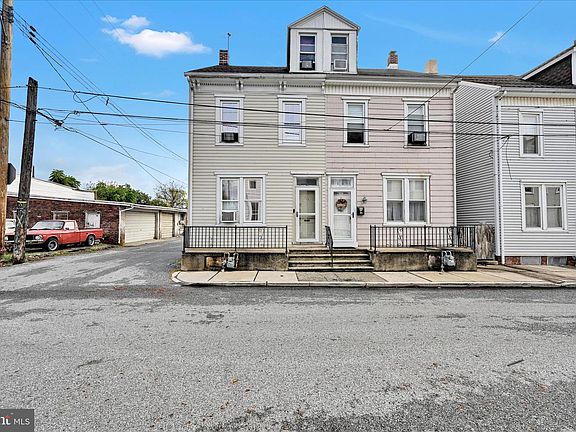 2nd image of 131 N Cedar St