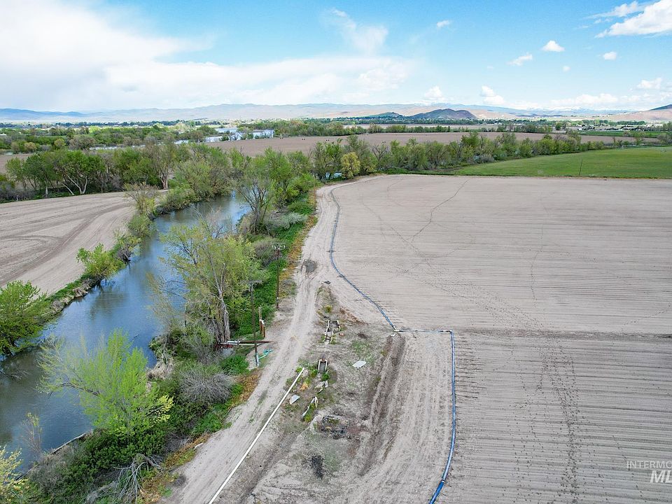 1st image of Tbd Airport Rd