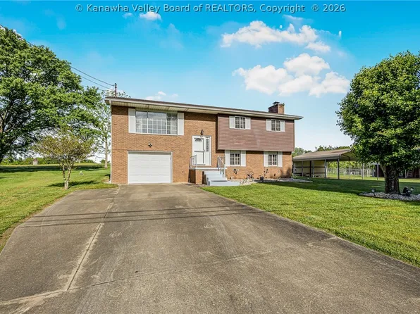 116 Forsythia Ave, Davisville, WV 26142