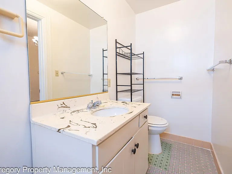 1210 Paru St. — Photo 8