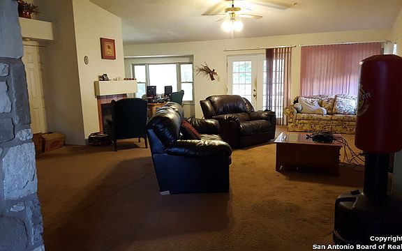 5th image of 3310 Tavern Oaks St