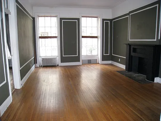 Rented by Frank Valvo Real Estate | media 3