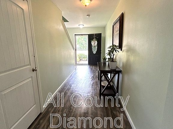 3rd image of 6614 Boat Race Rd