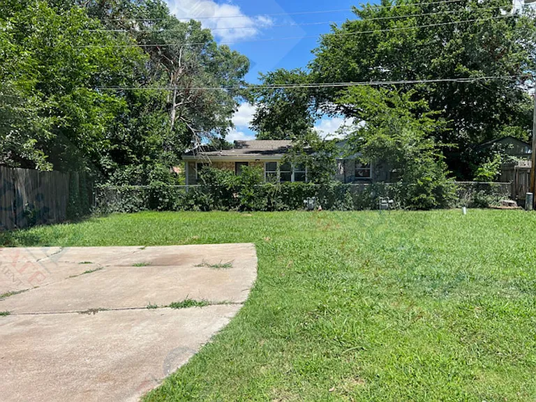 545 Babb Dr — Photo 30