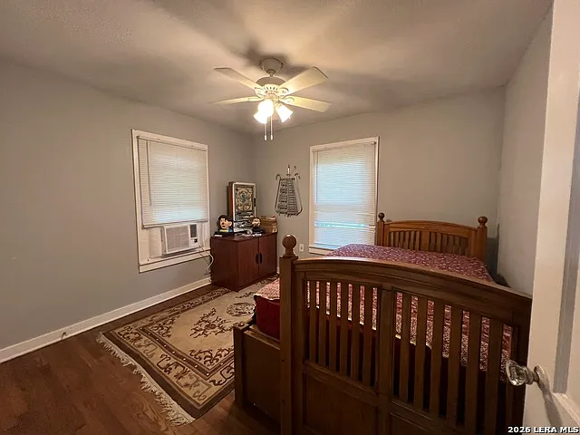 859 Oasis St — Photo 7
