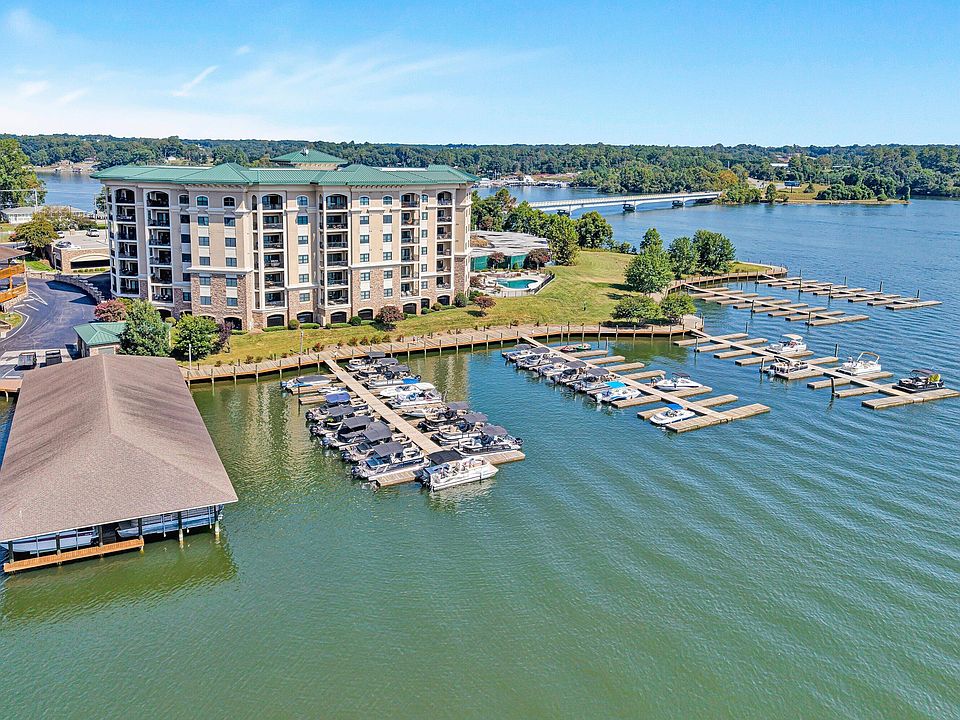 1st image of 100 Bridgewater Pointe Pl Unit 101
