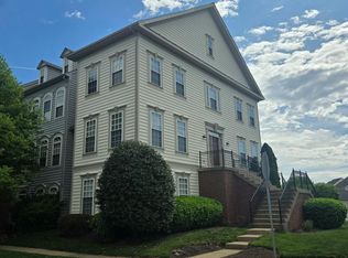 11762 Robert E Lee Dr, Bristow, VA 20136