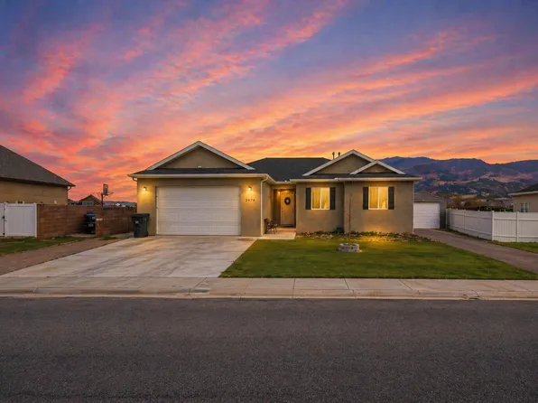 3476 N Covered Wagon Dr, Enoch, UT 84721