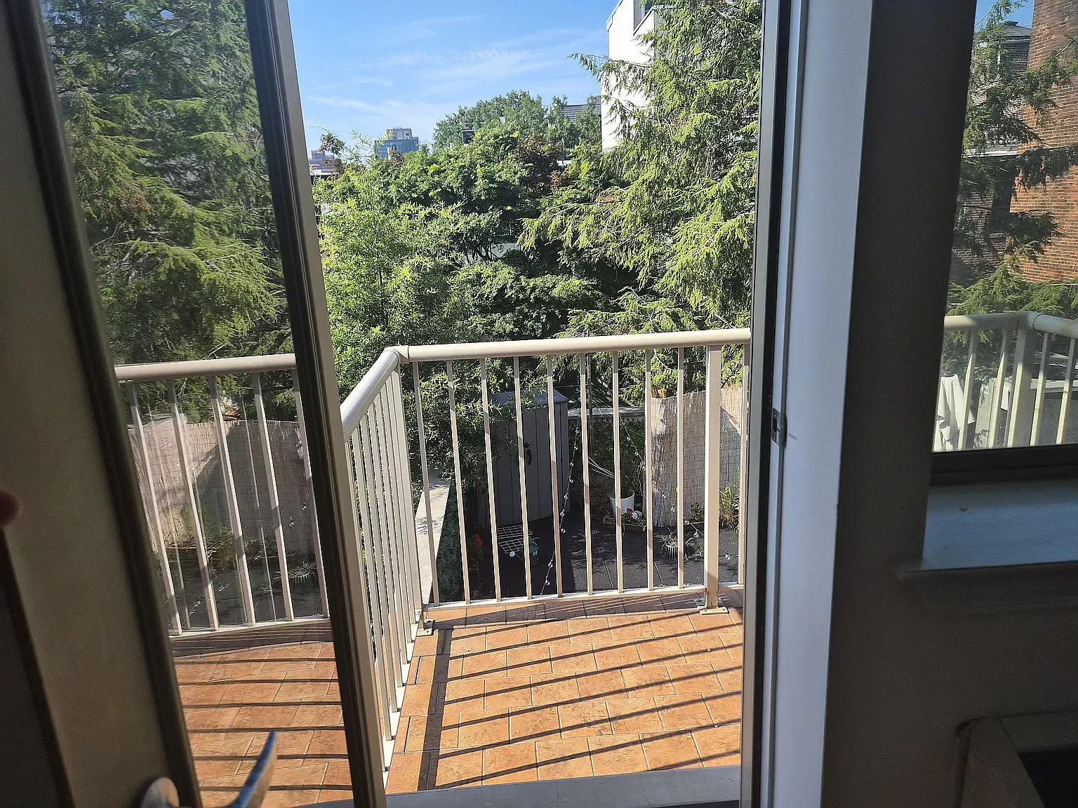 392 Atlantic Avenue — Photo 3