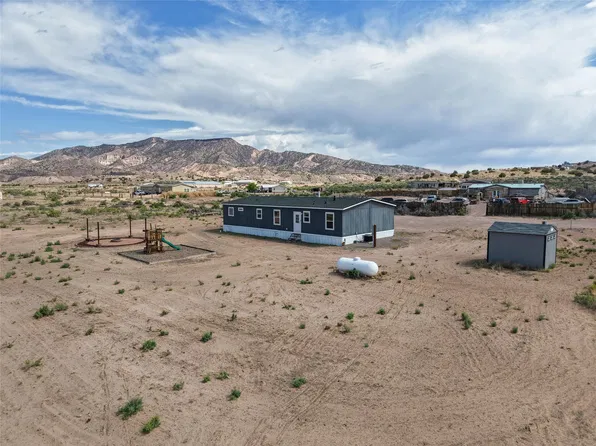 11 Unicorn Ln, Abiquiu, NM 87510