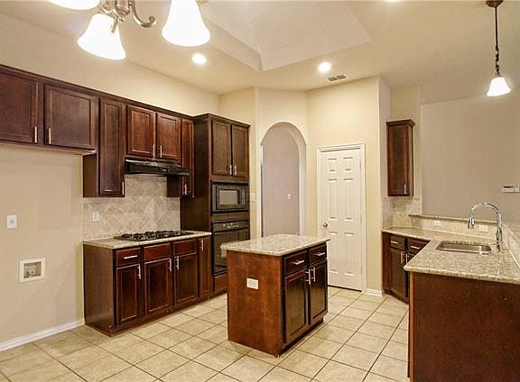 4th image of 7432 Sweet Meadows Dr