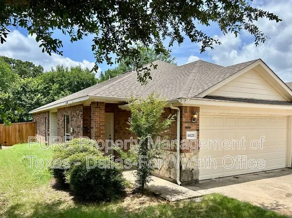 1421 Piedmont Dr, Mansfield, TX 76063
