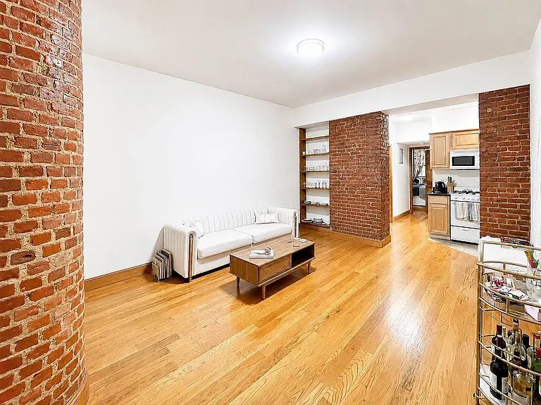 294 W 92nd St #2A — Photo 1
