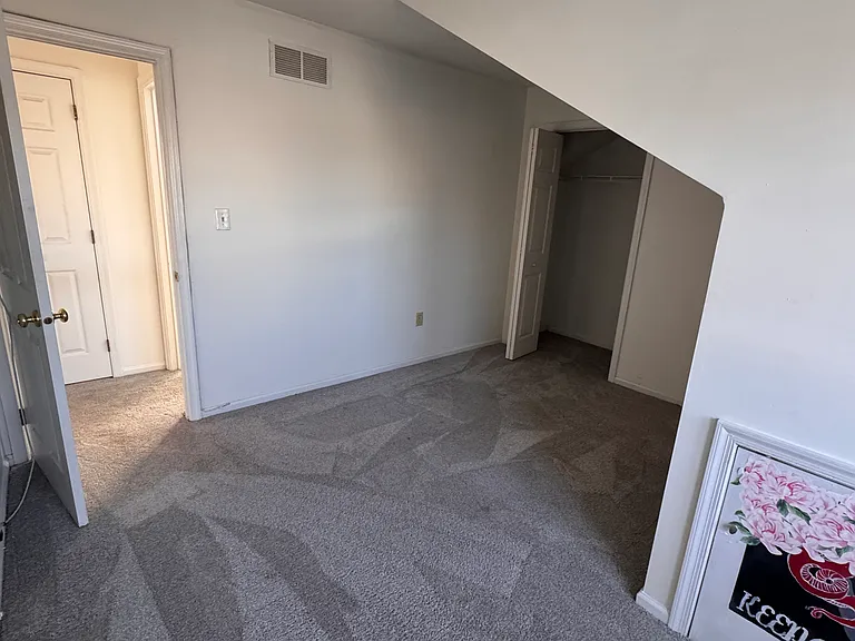 177 Traybern Blvd — Photo 18