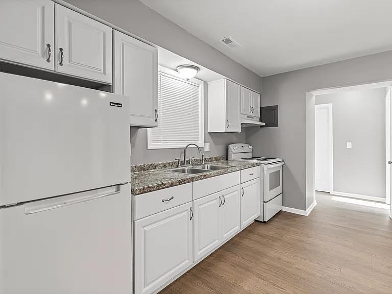 816 Asylum St #5 — Photo 7