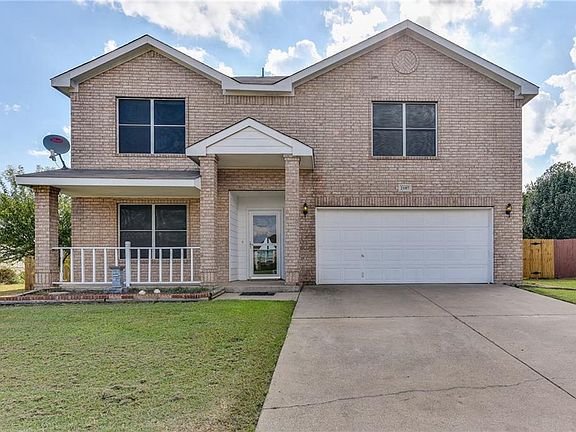 2nd image of 2107 Natchez Dr