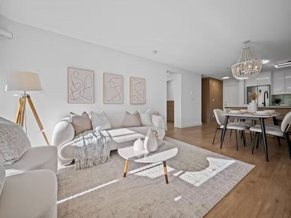2 bedroom rental in Vancouver — photo 13