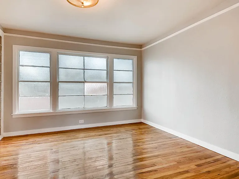 405 Quentin Dr — Photo 8